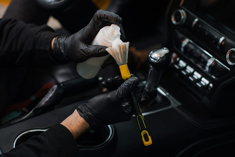 Autodetailing Odolena Voda u Prahy - profesionální péče o auto